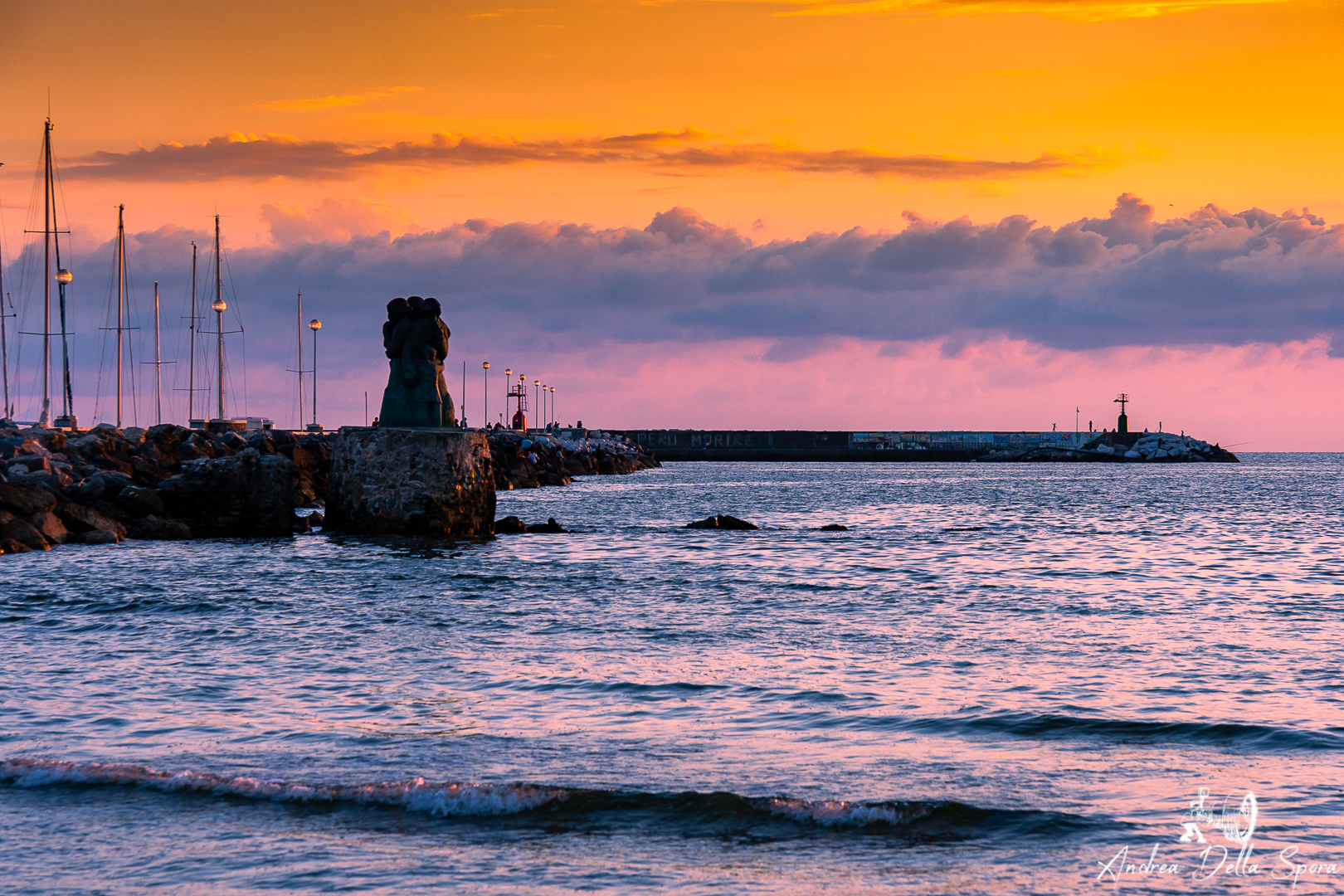 MOLO DI VIAREGGIO