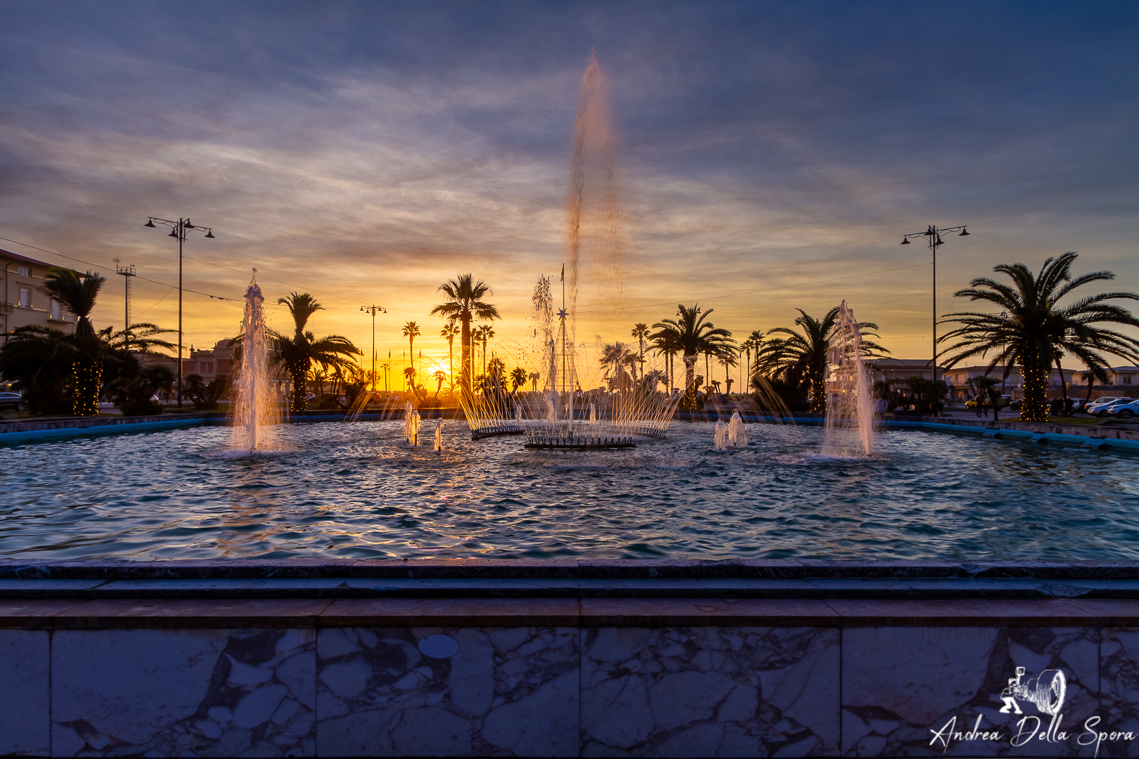 PIAZZA MAZZINI – VIAREGGIO