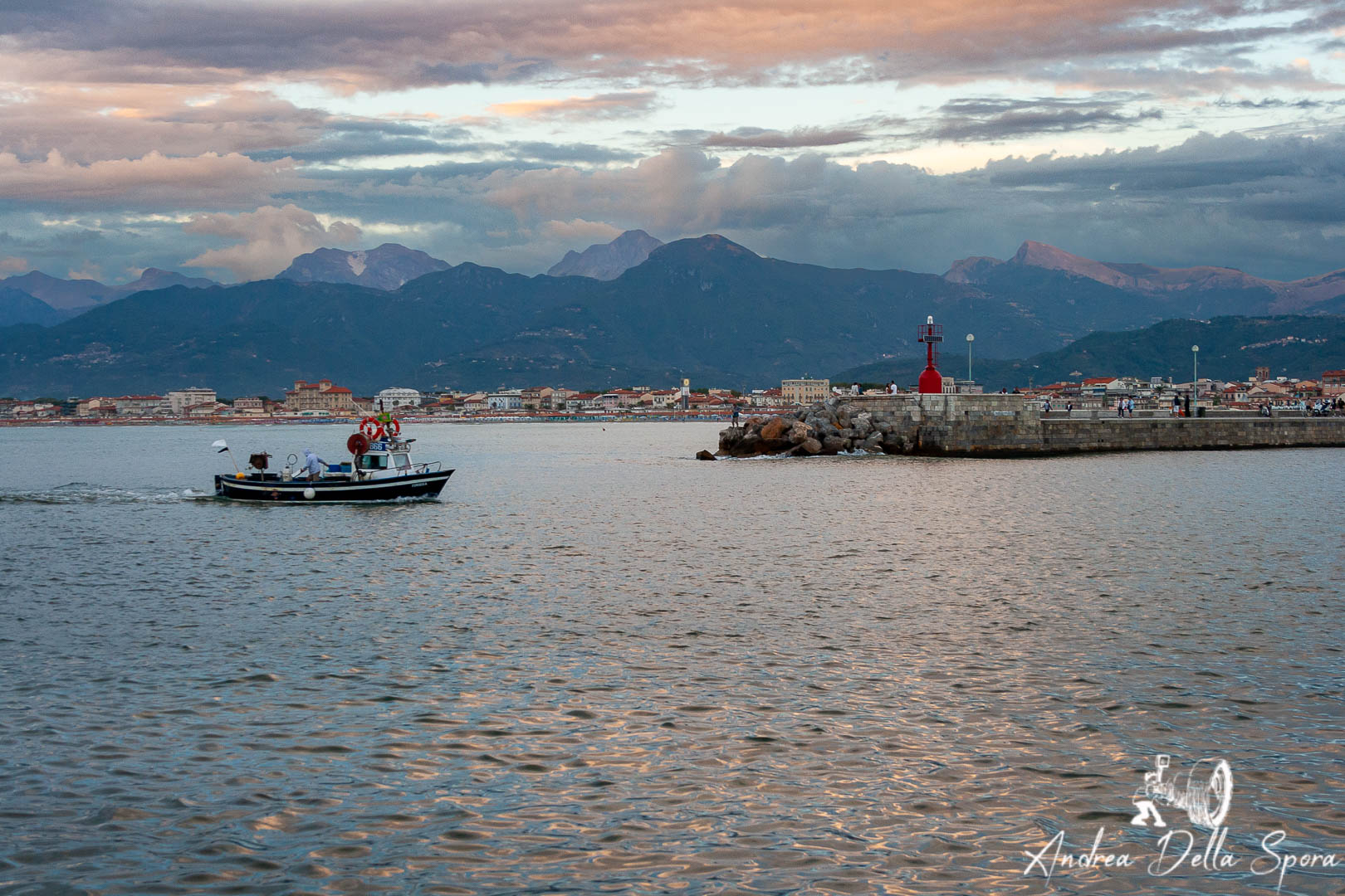 VIAREGGIO – RIENTRO IN PORTO