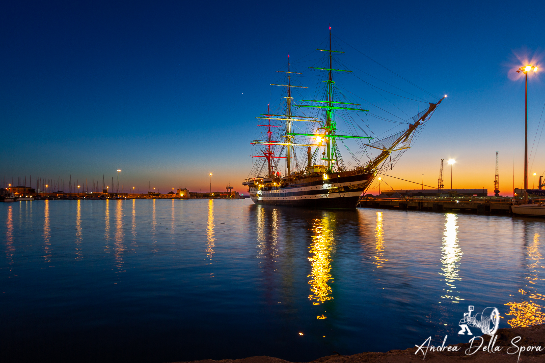 Nave Scuola Amerigo Vespucci