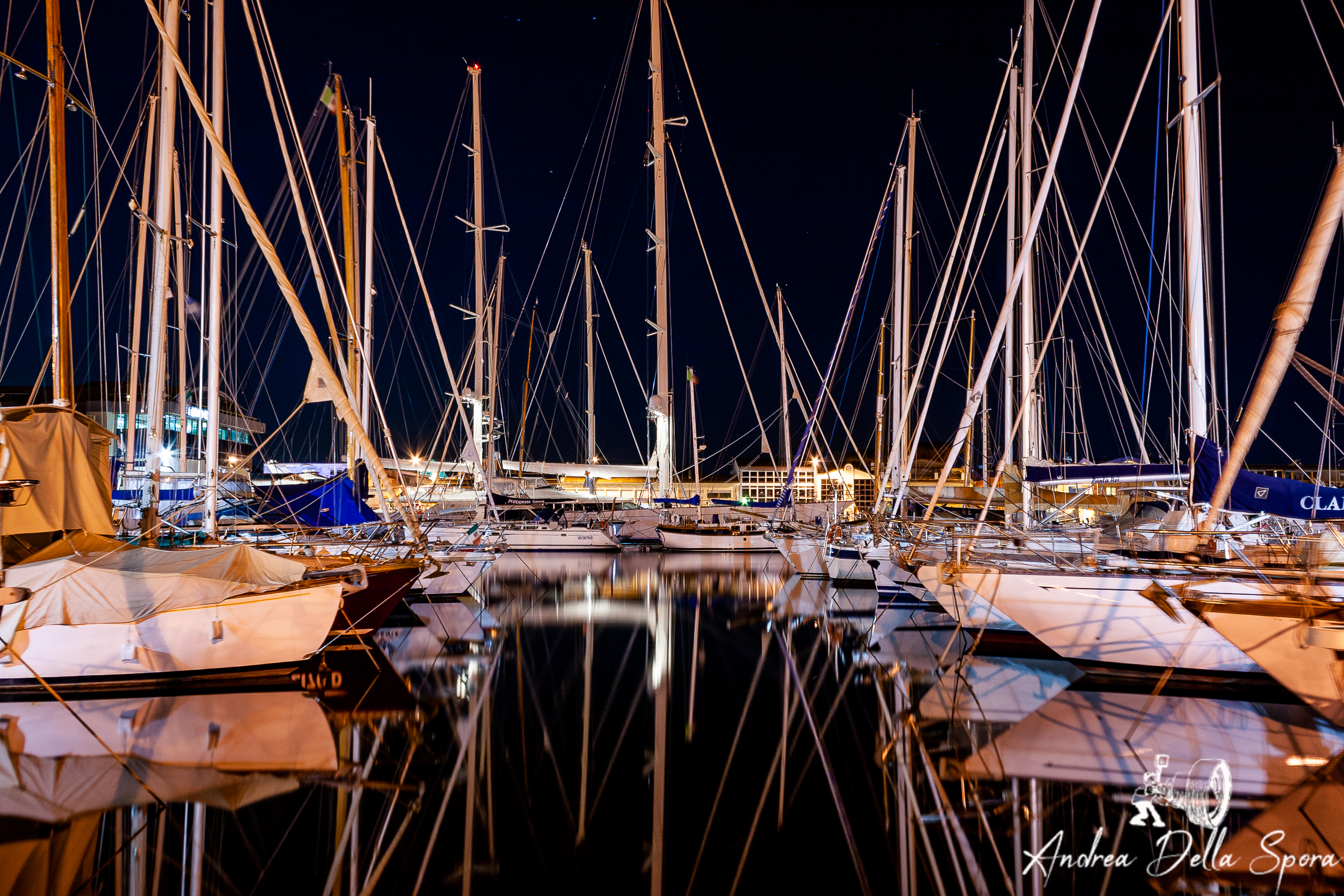 Porto di Viareggio – Intrecci riflessi