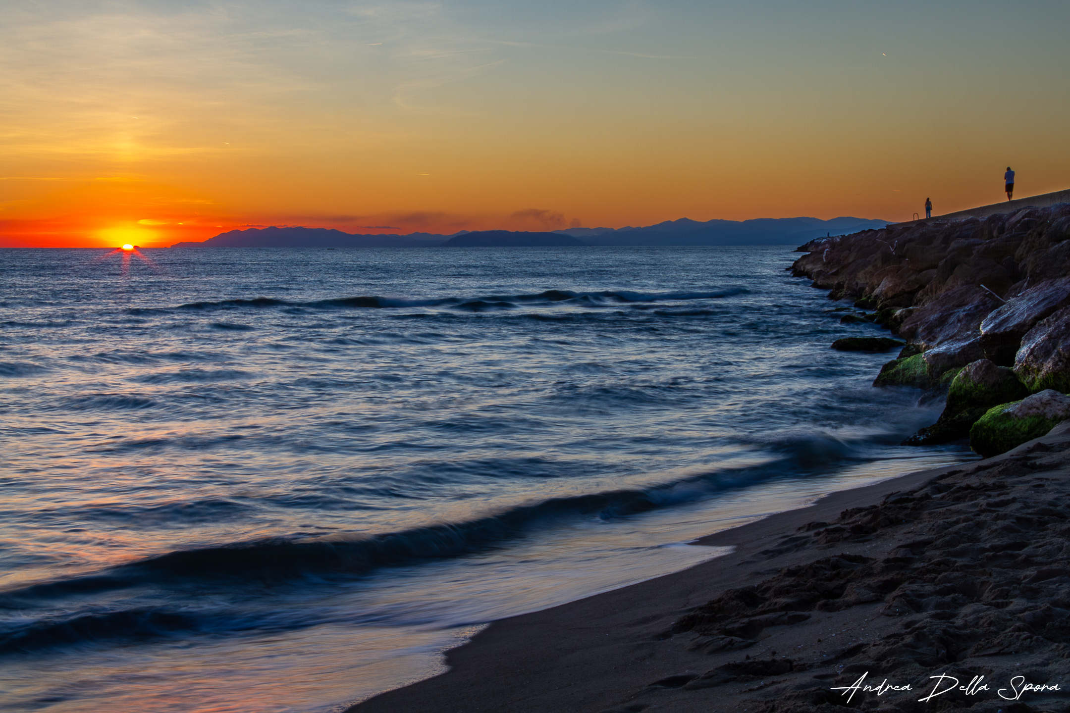 Tramonto sul mare